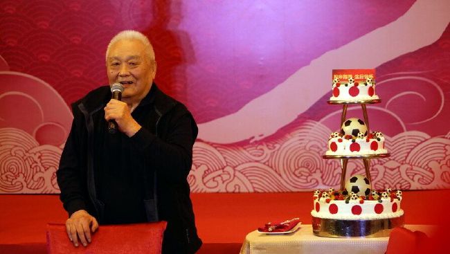 何少欣言言谎谎的|ⅴk